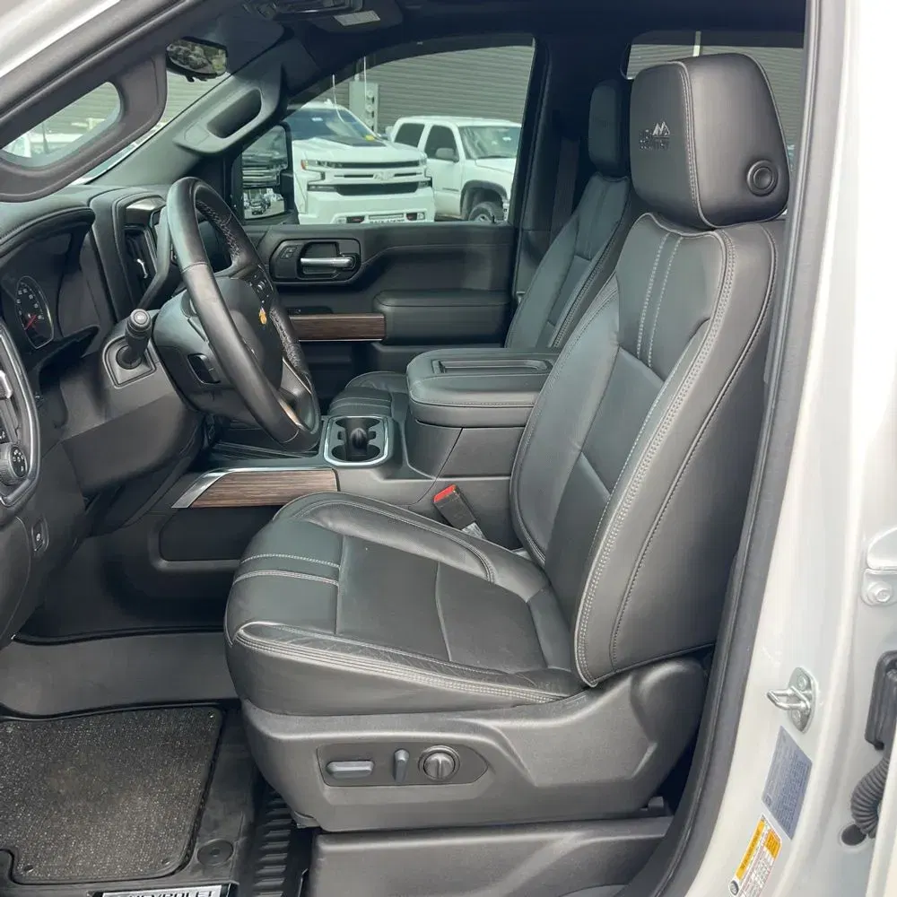 2022 Chevrolet Silverado 3500HD High Country