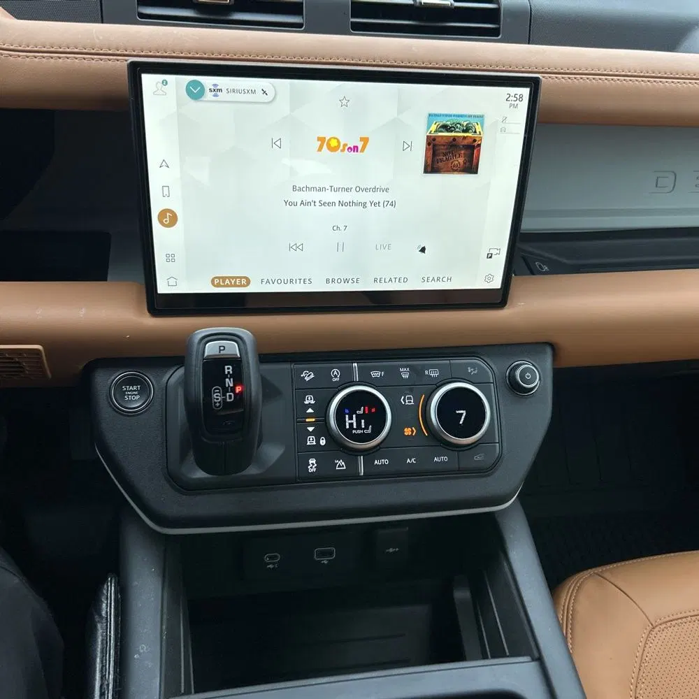 2024 Land Rover Defender 130 P400 S