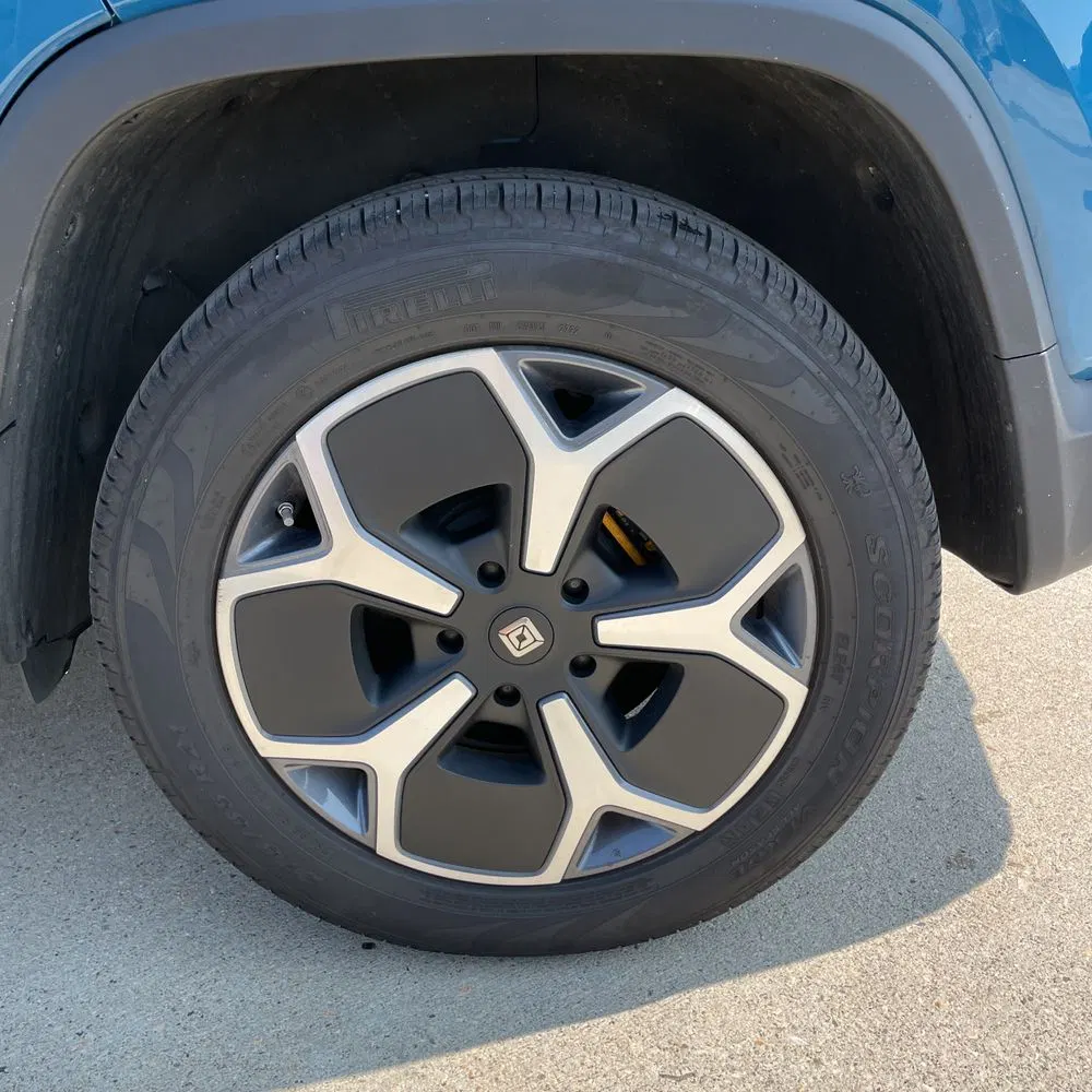2022 Rivian R1T Adventure