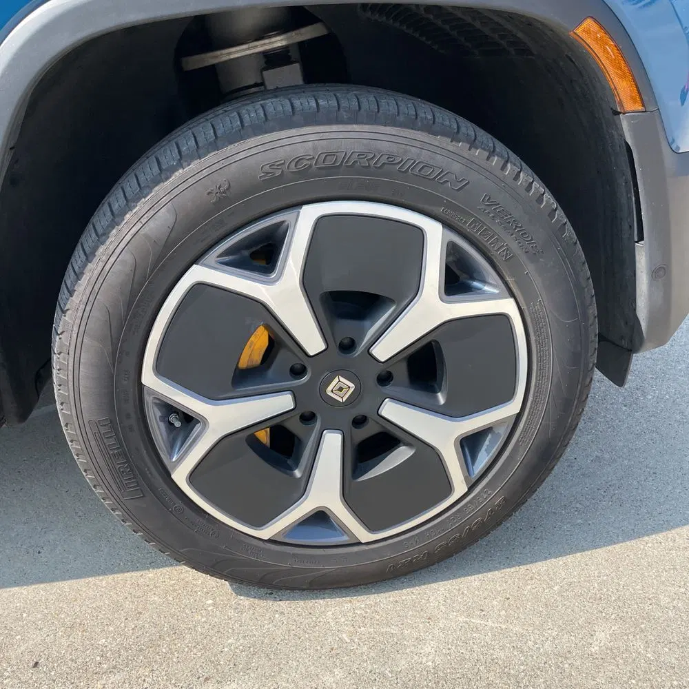 2022 Rivian R1T Adventure