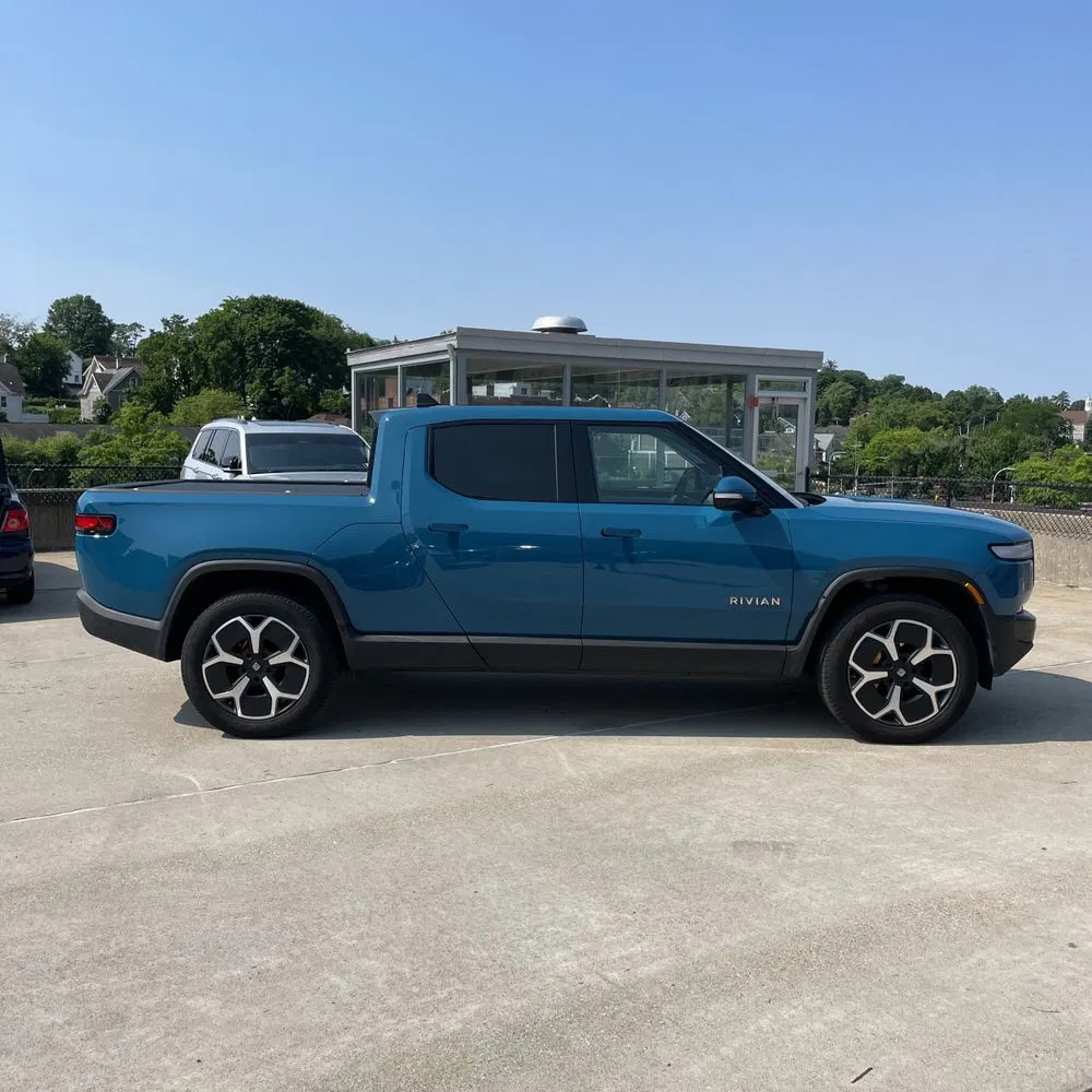 2022 Rivian R1T Adventure