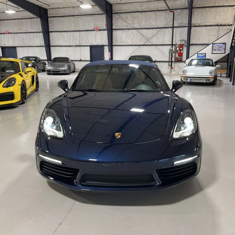 2021 Porsche 718 Boxster Base