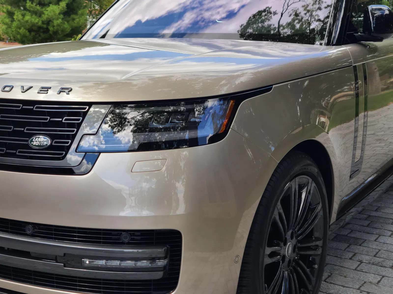 2023 Range Rover First Edition - ~100 Miles, Twin-Turbo V8, Batumi Gold, Highly Equipped