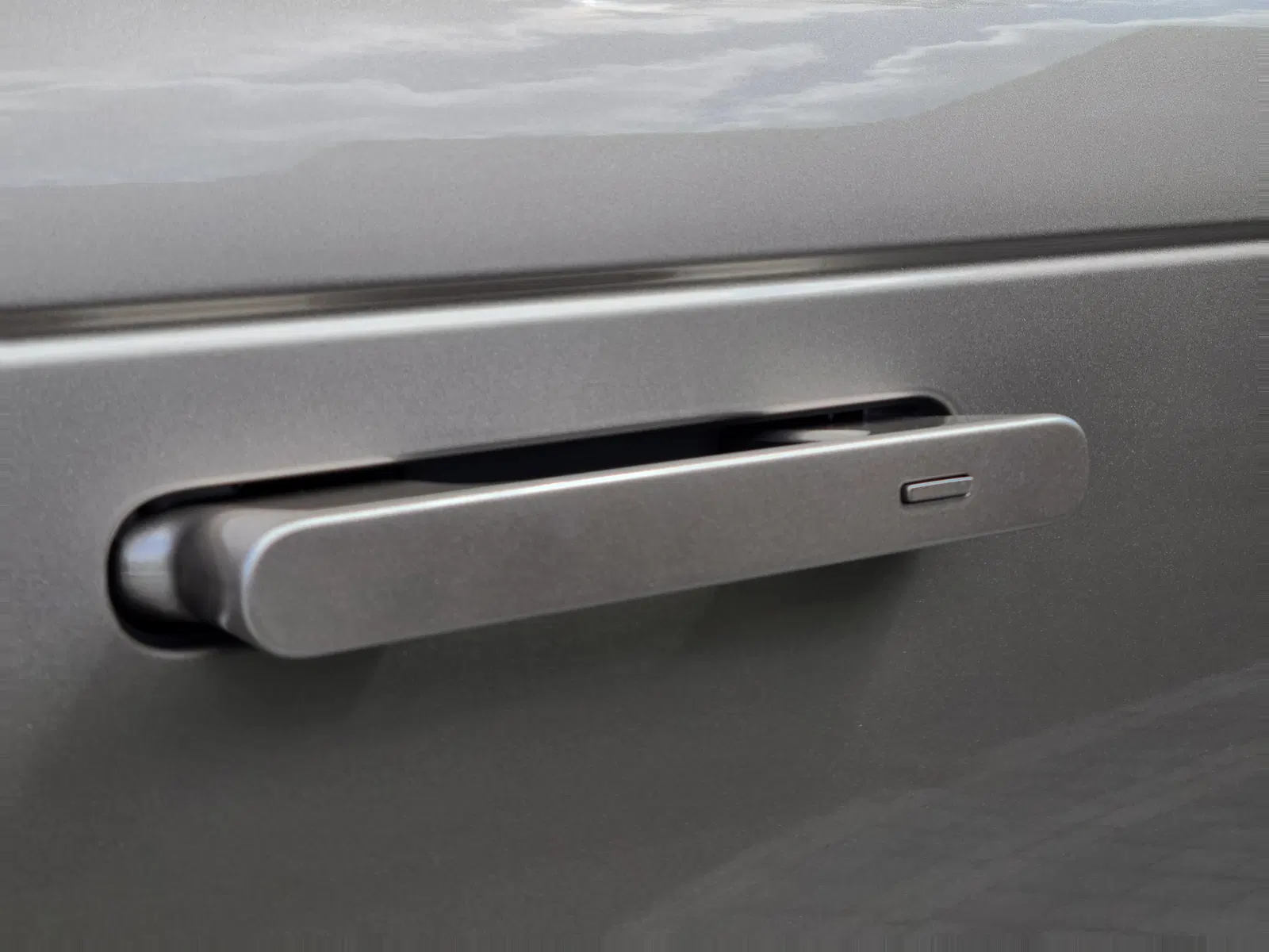 2023 Range Rover First Edition - ~100 Miles, Twin-Turbo V8, Batumi Gold, Highly Equipped