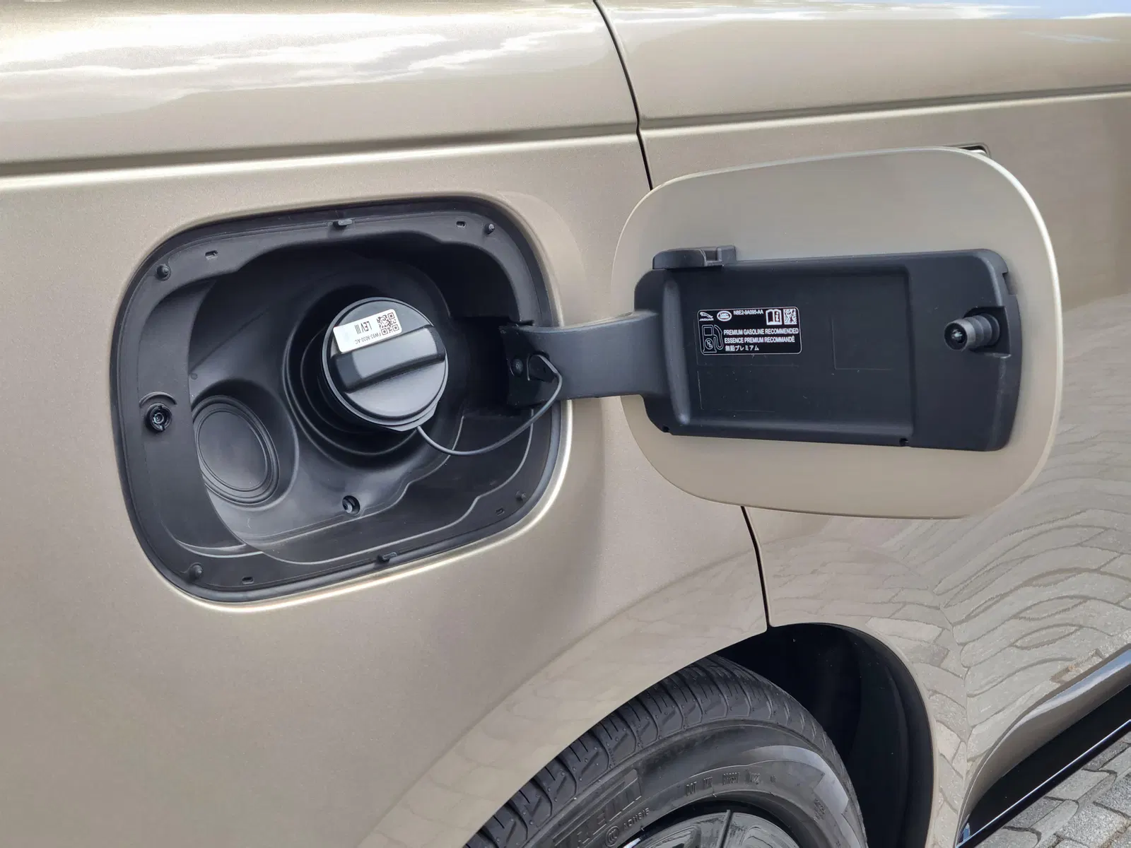 2023 Range Rover First Edition - ~100 Miles, Twin-Turbo V8, Batumi Gold, Highly Equipped