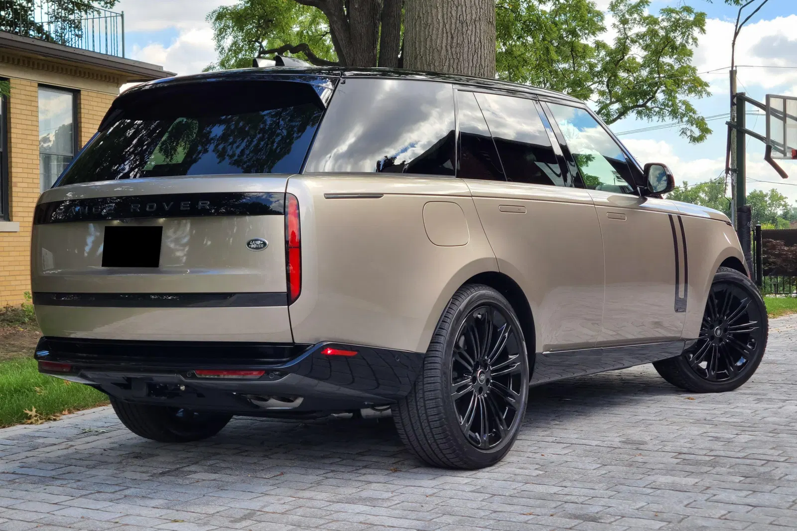 2023 Range Rover First Edition - ~100 Miles, Twin-Turbo V8, Batumi Gold, Highly Equipped