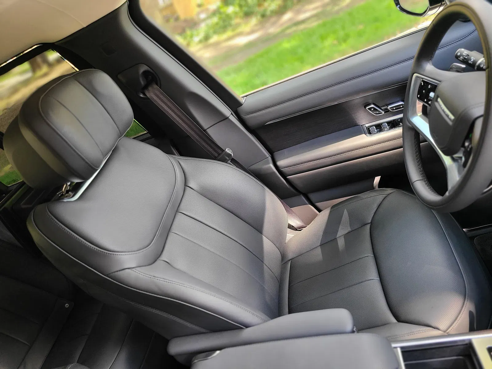 2023 Range Rover First Edition - ~100 Miles, Twin-Turbo V8, Batumi Gold, Highly Equipped