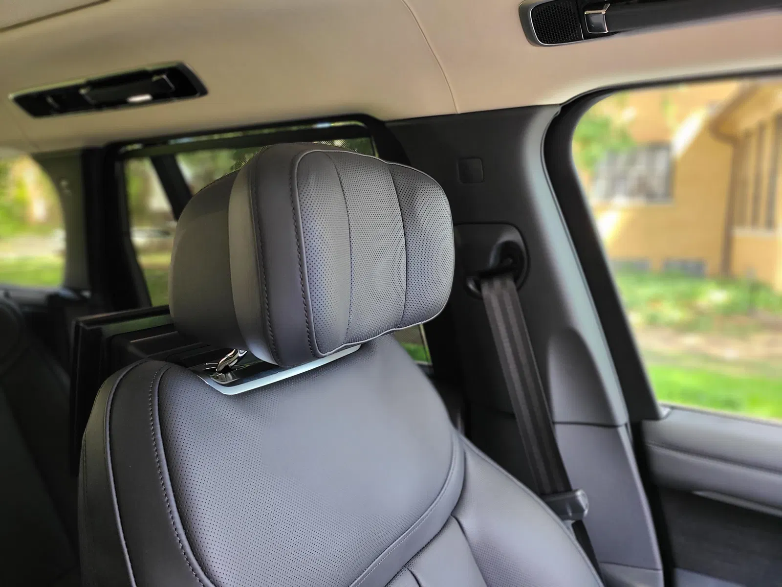 2023 Range Rover First Edition - ~100 Miles, Twin-Turbo V8, Batumi Gold, Highly Equipped