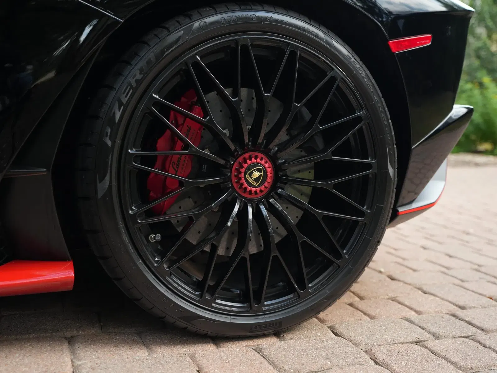 2019 Lamborghini Aventador S Roadster