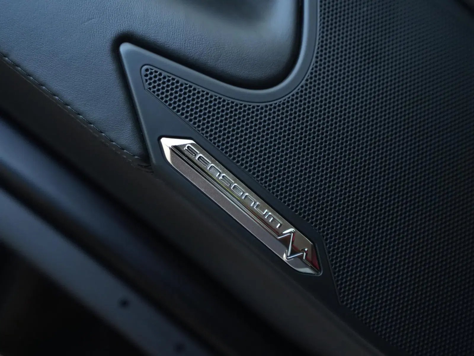 2019 Lamborghini Aventador S Roadster