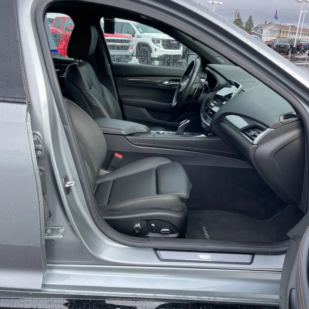 2024 Cadillac CT5-V Base
