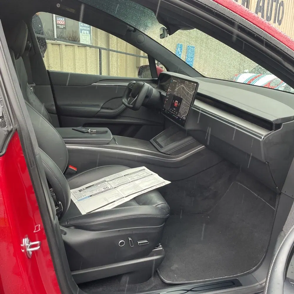 2023 Tesla Model X Plaid
