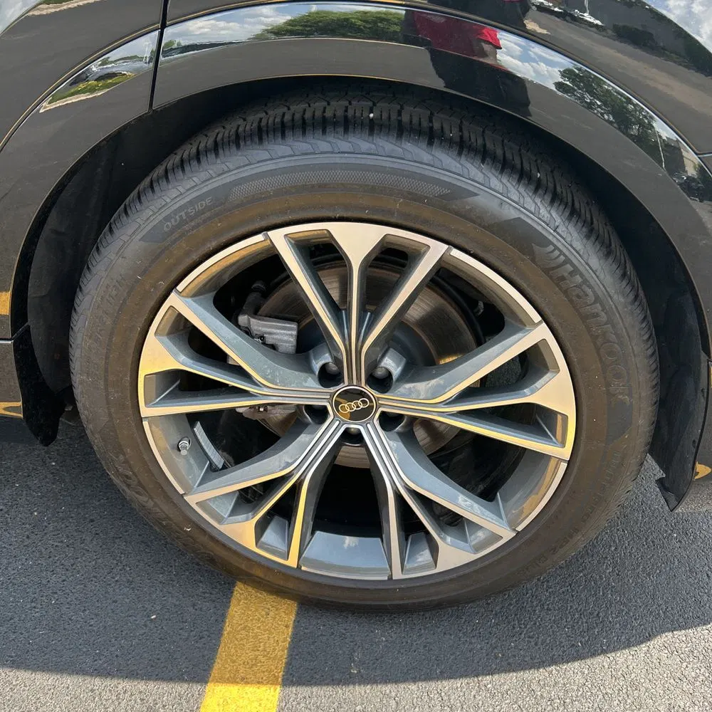 2024 Audi Q8 Prestige 55