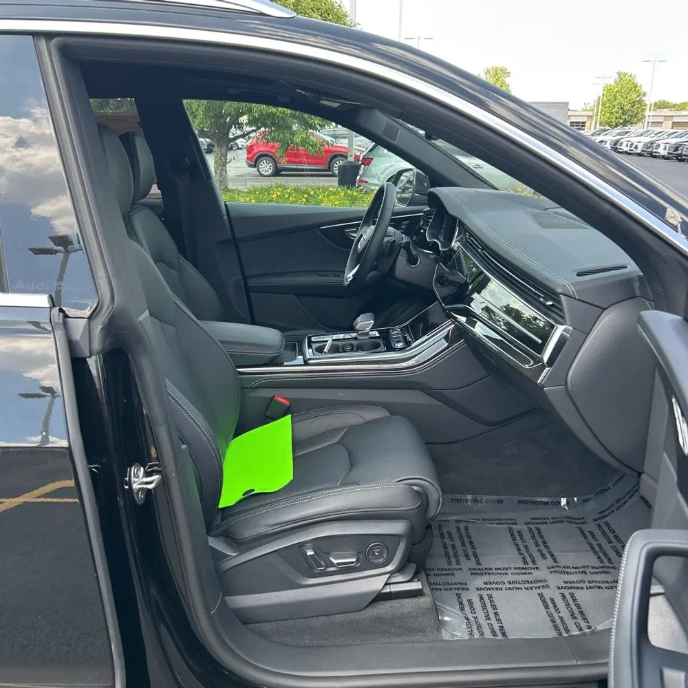 2024 Audi Q8 Prestige 55