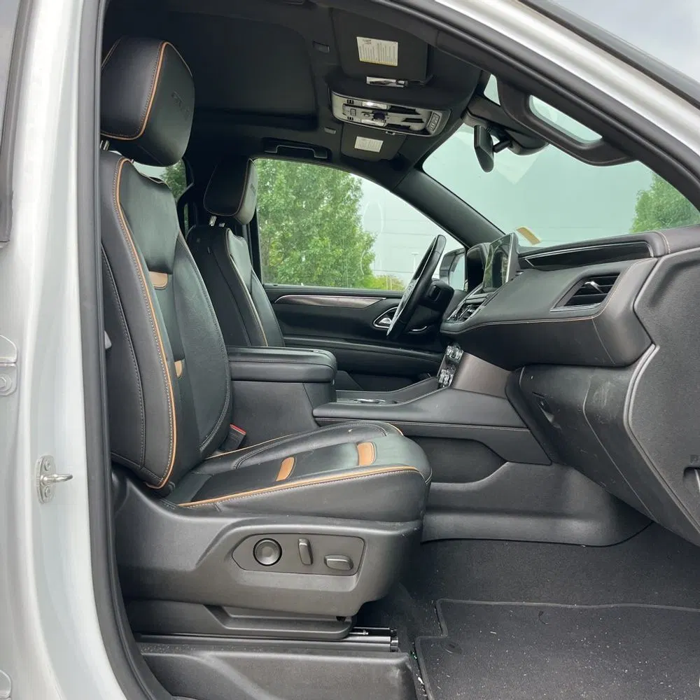 2022 GMC Yukon XL AT4