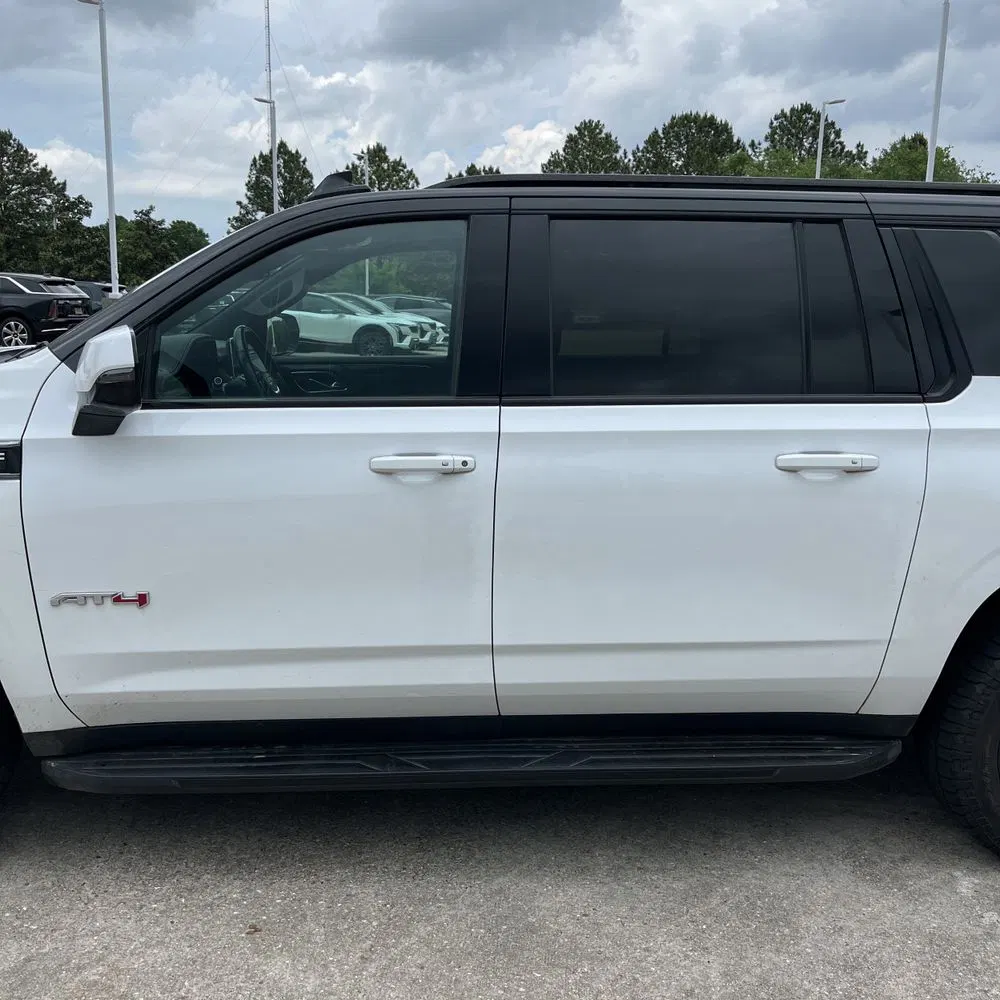 2022 GMC Yukon XL AT4
