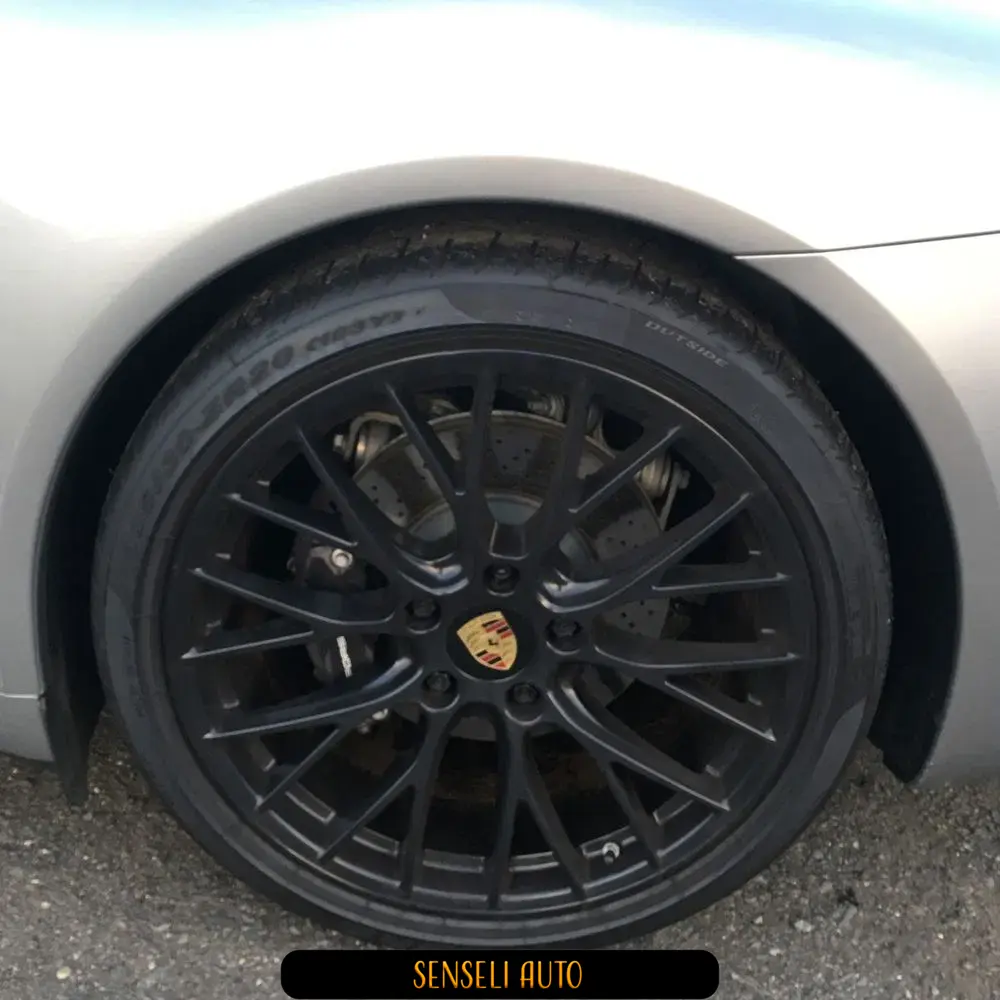 2017 Porsche 911 Carrera 2 Base