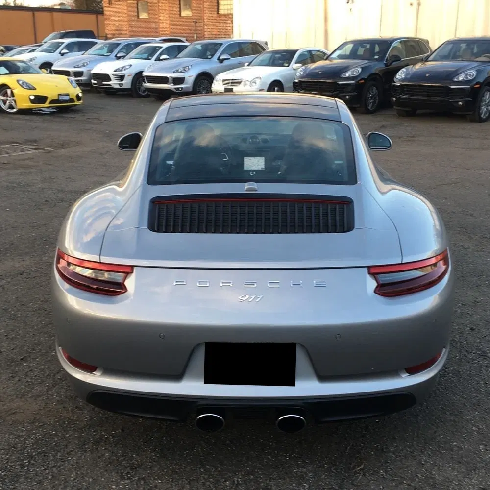 2017 Porsche 911 Carrera 2 Base