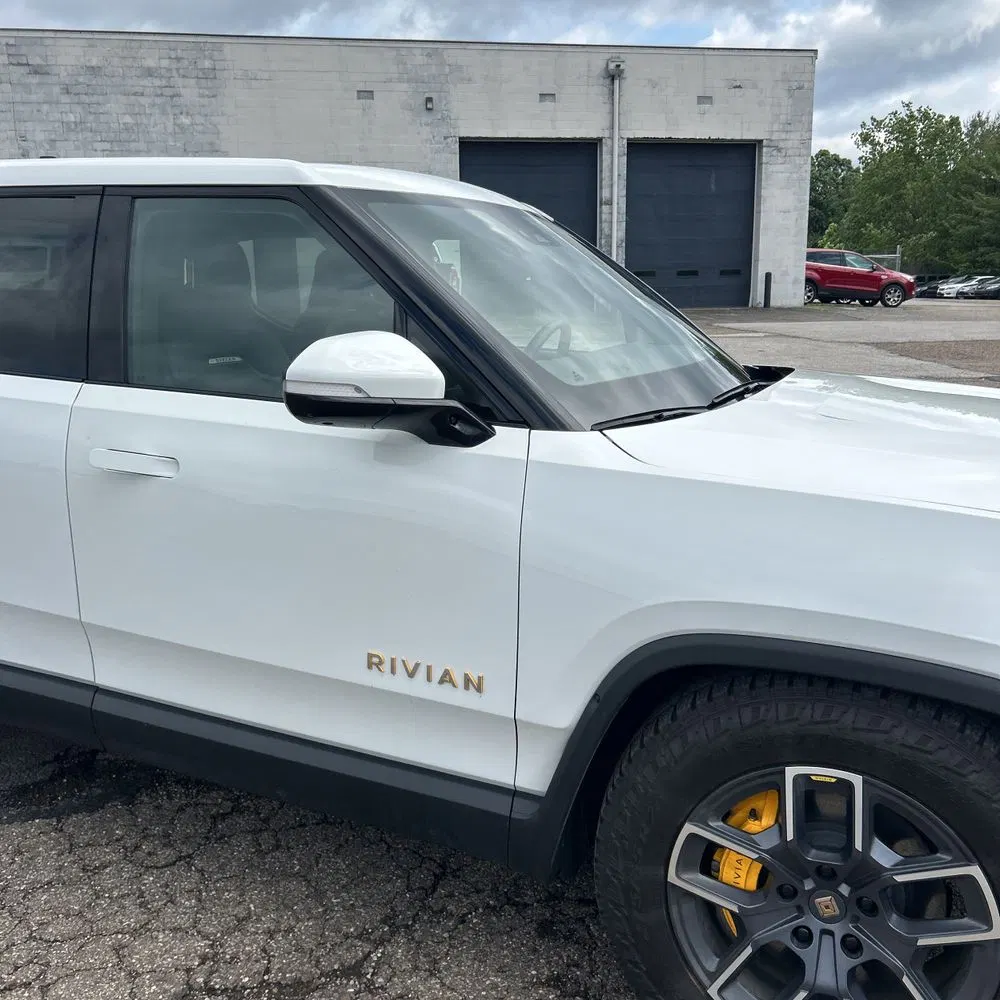 2022 Rivian R1T Adventure