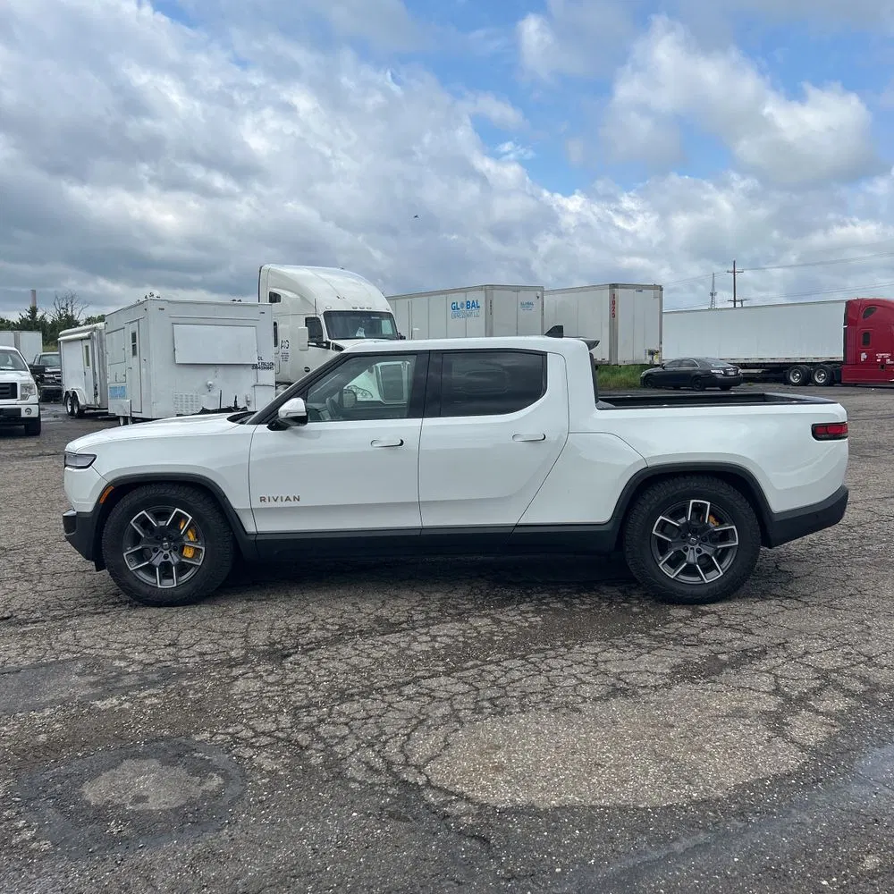 2022 Rivian R1T Adventure