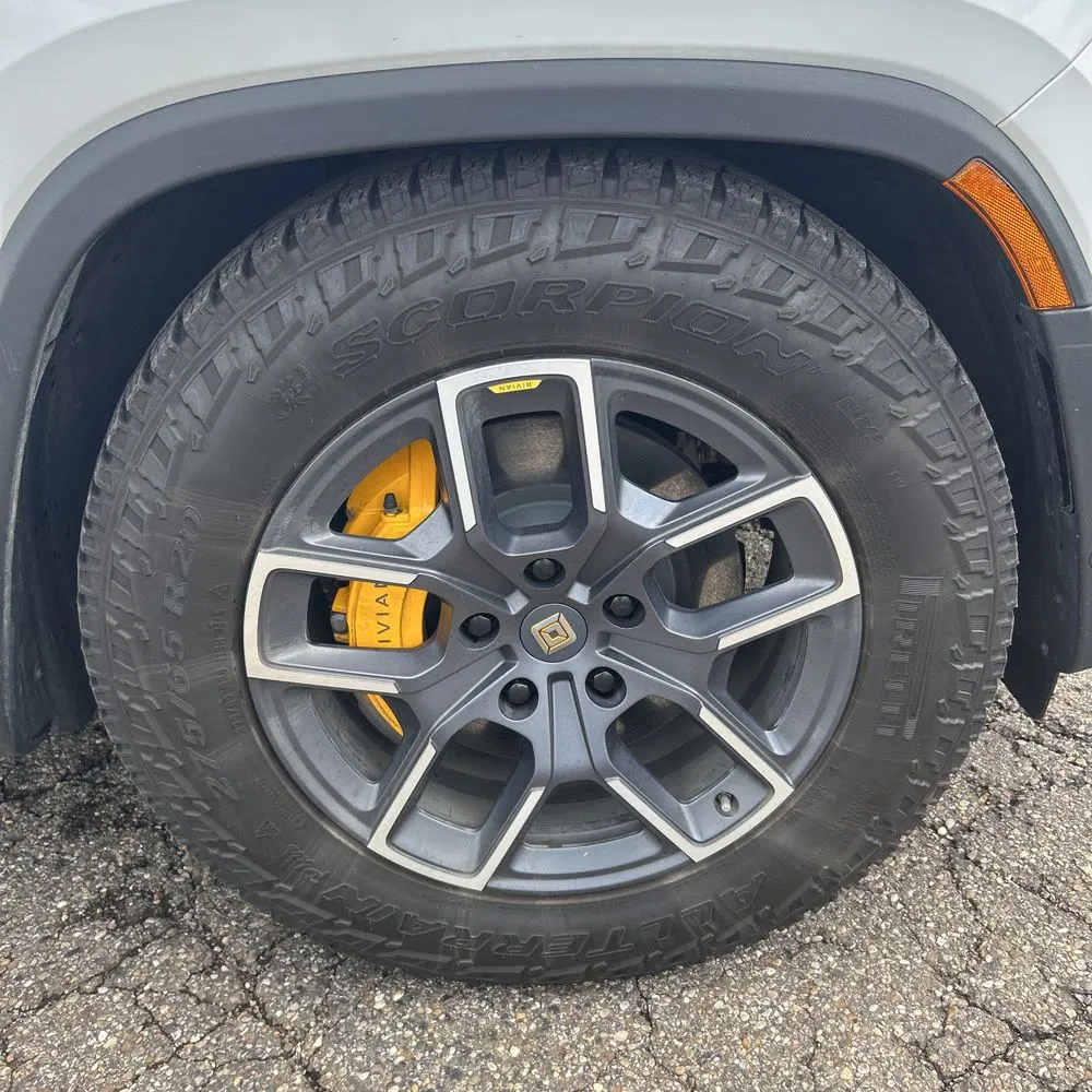2022 Rivian R1T Adventure