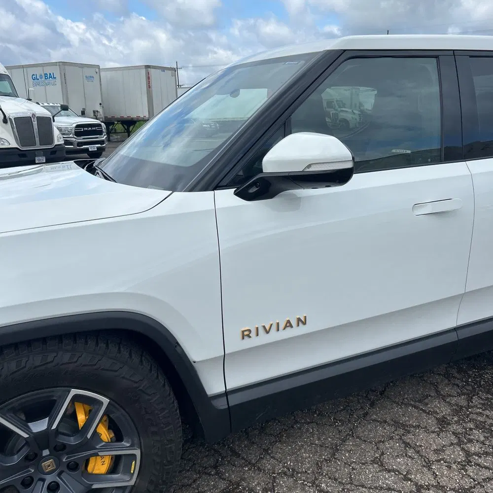 2022 Rivian R1T Adventure