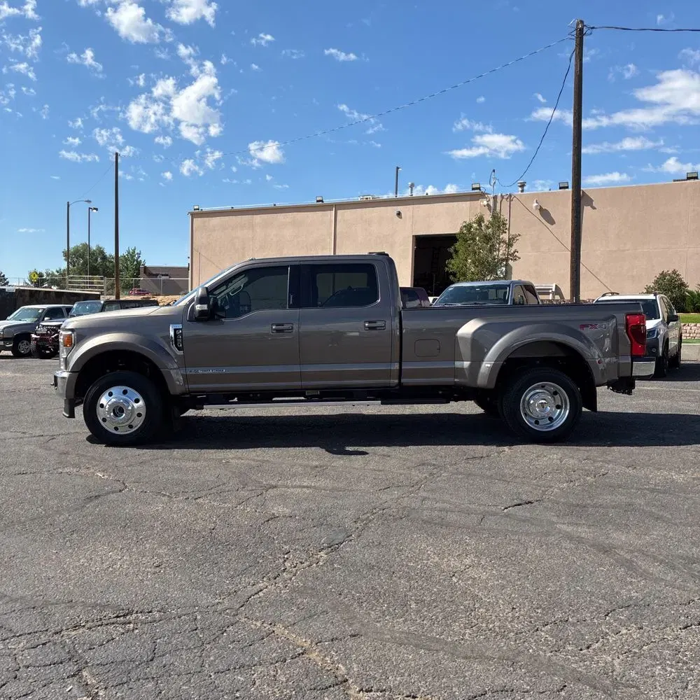 2022 Ford F-450 Super Duty Lariat