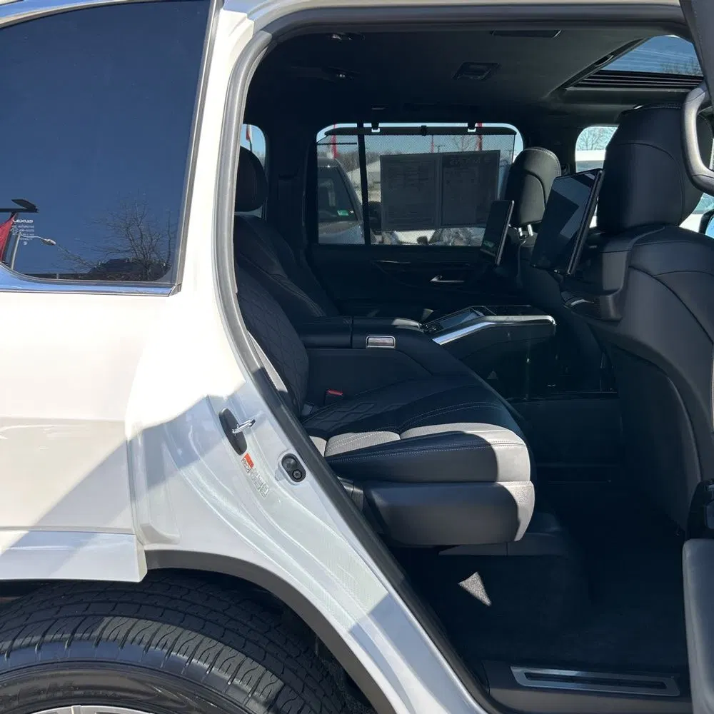2024 Lexus LX 600 Ultra Luxury