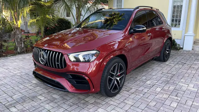 2021 Mercedes-AMG GLE 63 S - Twin-Turbo V8 Power, Highly Optioned, AWD, Designo Paint
