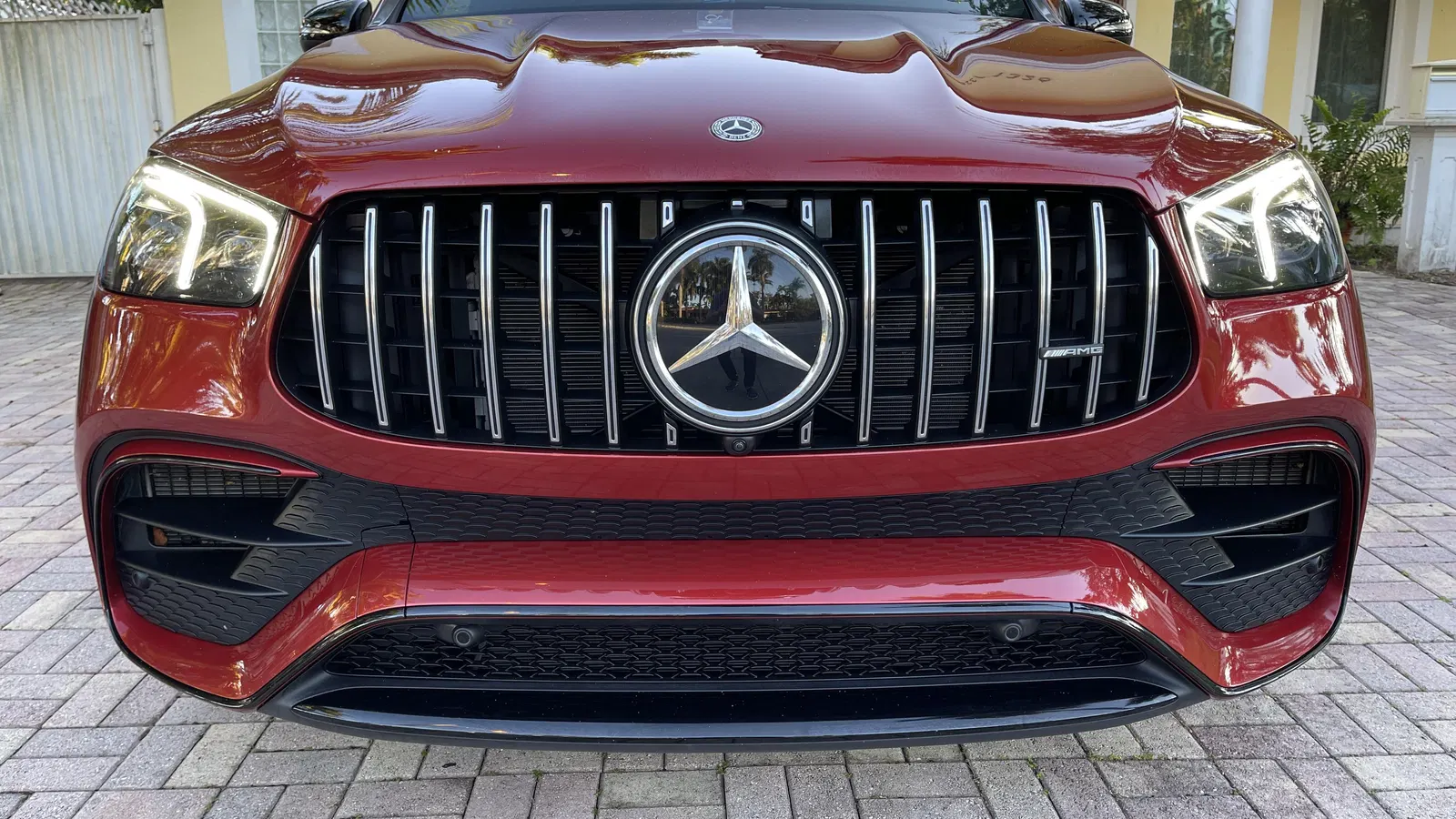 2021 Mercedes-AMG GLE 63 S - Twin-Turbo V8 Power, Highly Optioned, AWD, Designo Paint