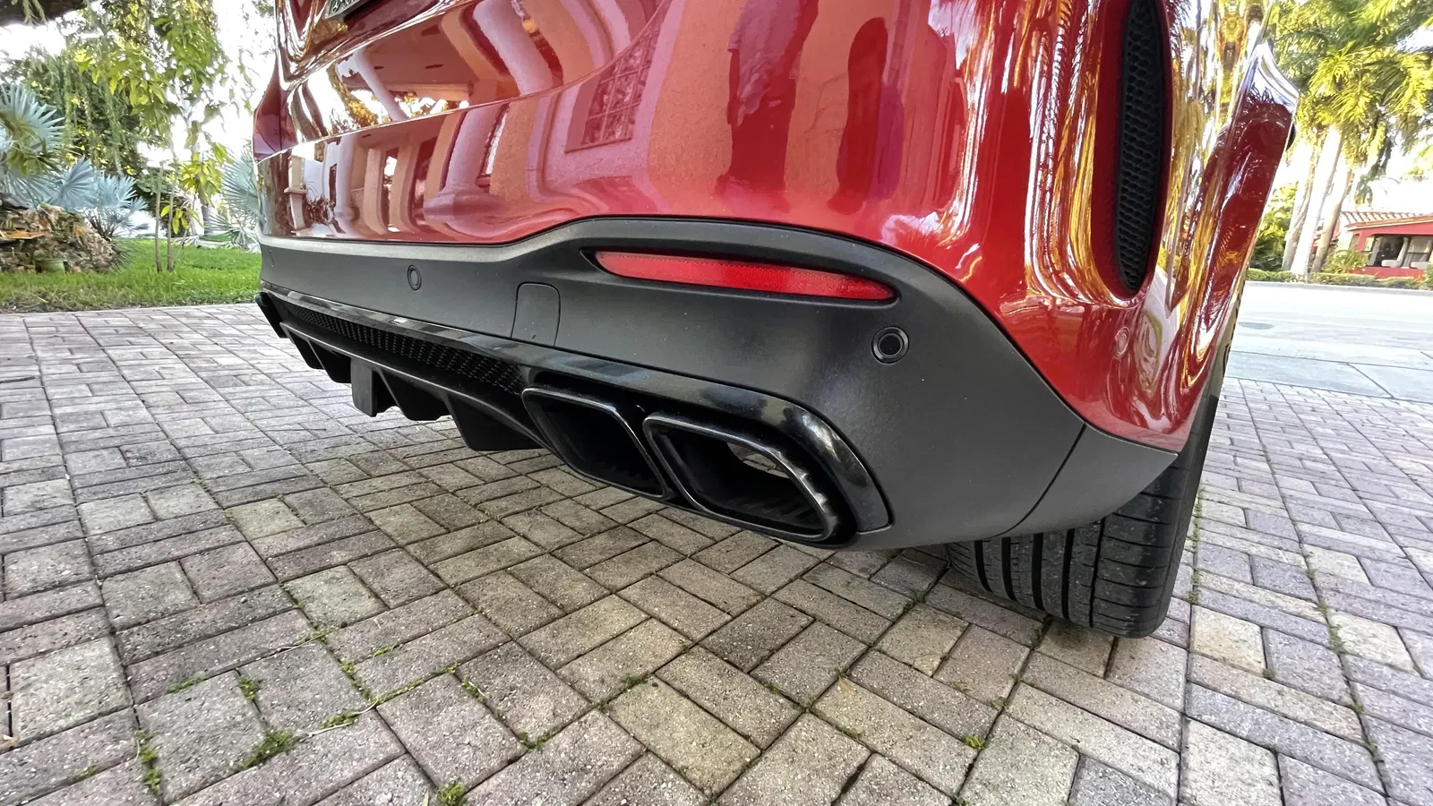 2021 Mercedes-AMG GLE 63 S - Twin-Turbo V8 Power, Highly Optioned, AWD, Designo Paint