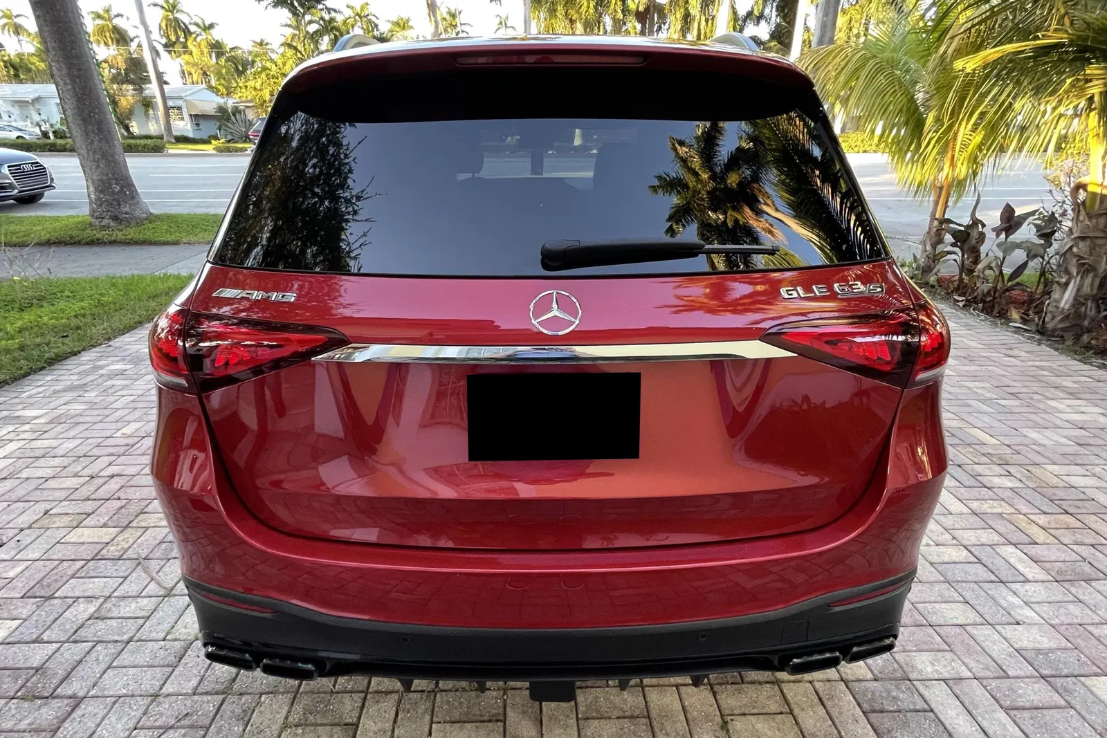 2021 Mercedes-AMG GLE 63 S - Twin-Turbo V8 Power, Highly Optioned, AWD, Designo Paint