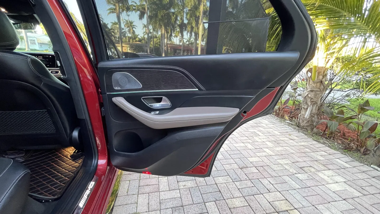2021 Mercedes-AMG GLE 63 S - Twin-Turbo V8 Power, Highly Optioned, AWD, Designo Paint