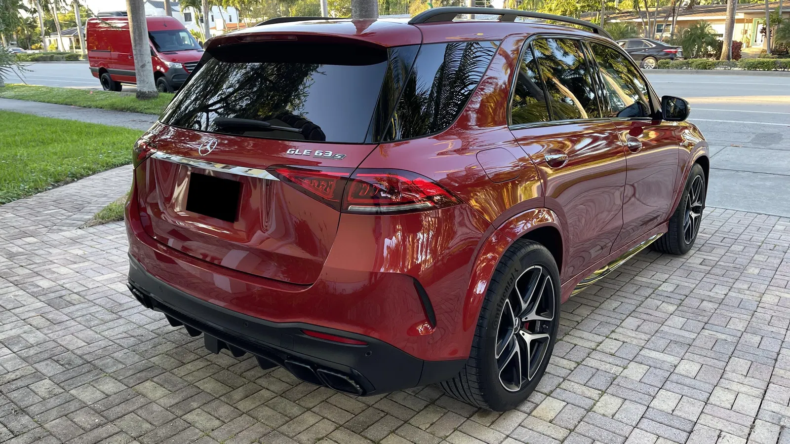 2021 Mercedes-AMG GLE 63 S - Twin-Turbo V8 Power, Highly Optioned, AWD, Designo Paint