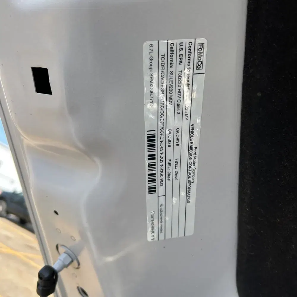2025 Ford F-450 Super Duty Platinum
