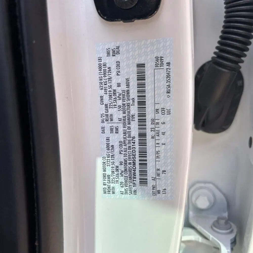 2025 Ford F-450 Super Duty Platinum