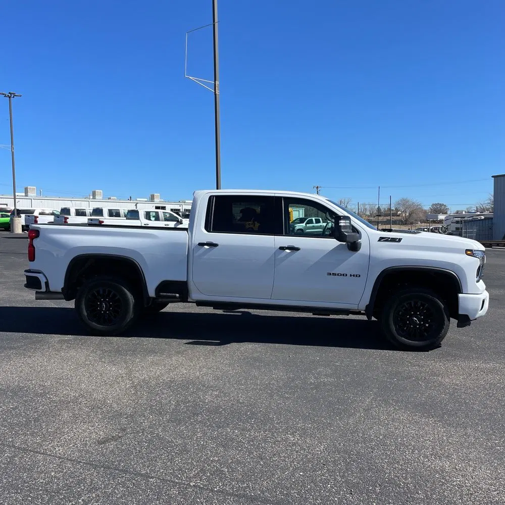 2024 Chevrolet Silverado 3500HD LTZ