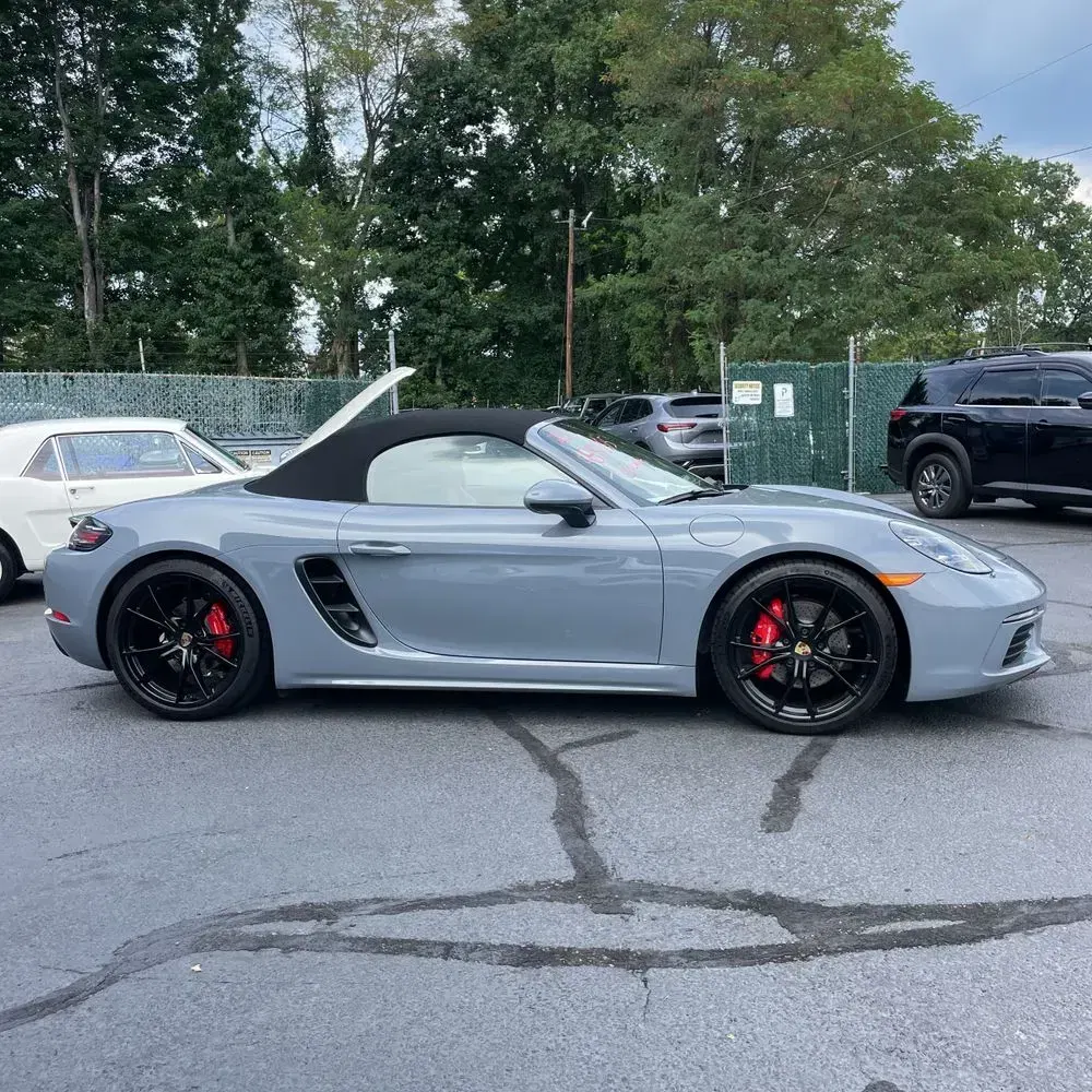 2023 Porsche 718 Boxster S