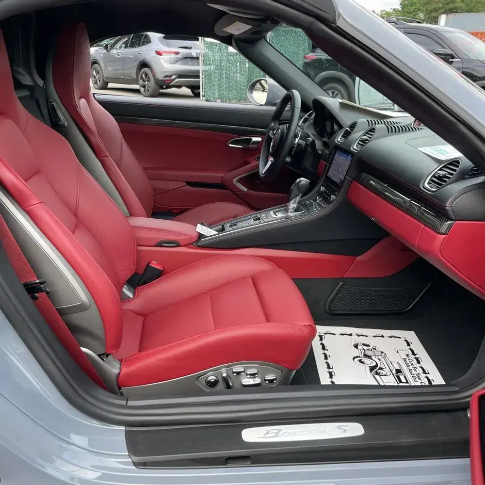 2023 Porsche 718 Boxster S