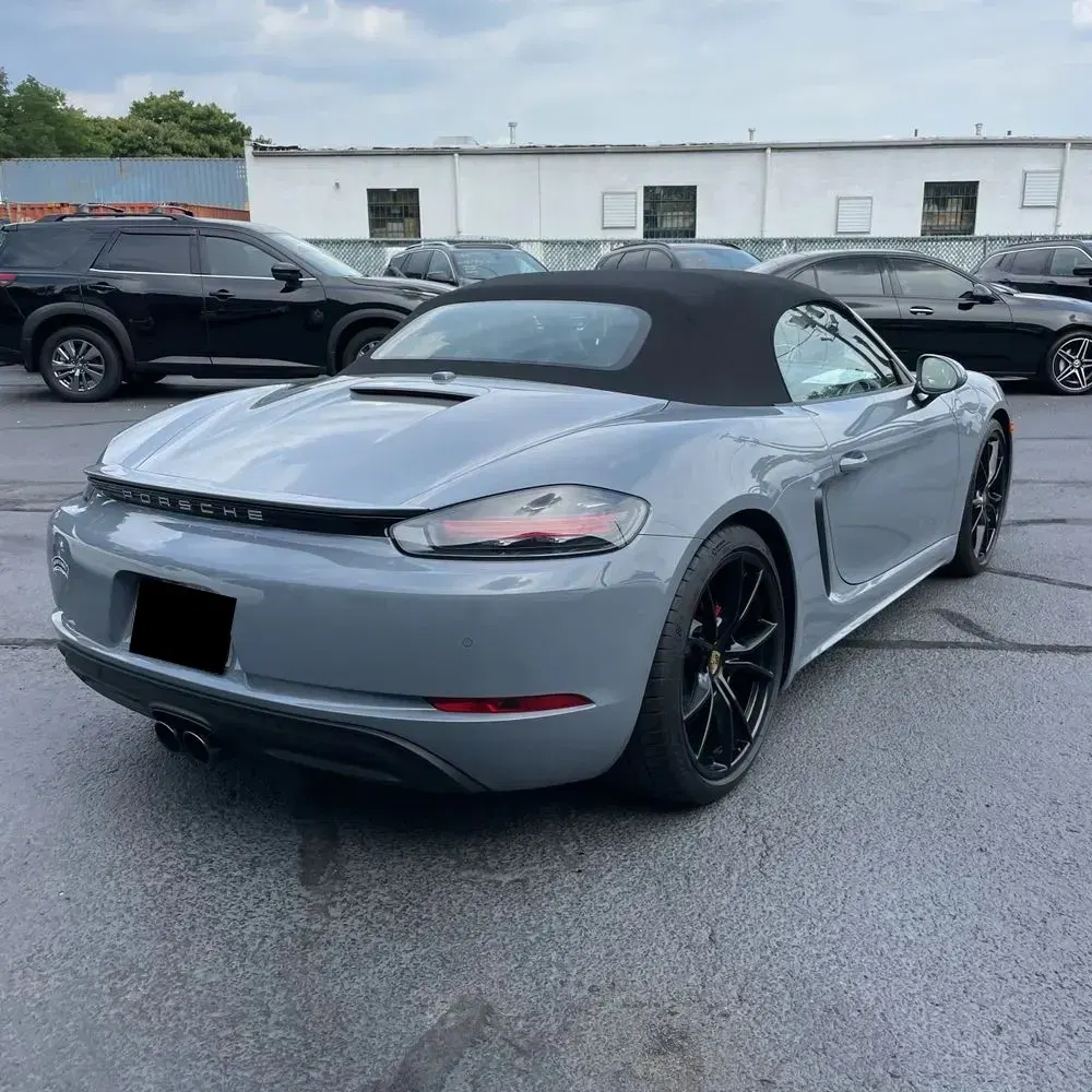 2023 Porsche 718 Boxster S