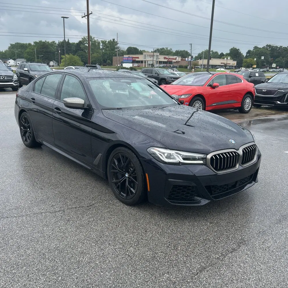 2023 BMW 5-Series M550xi