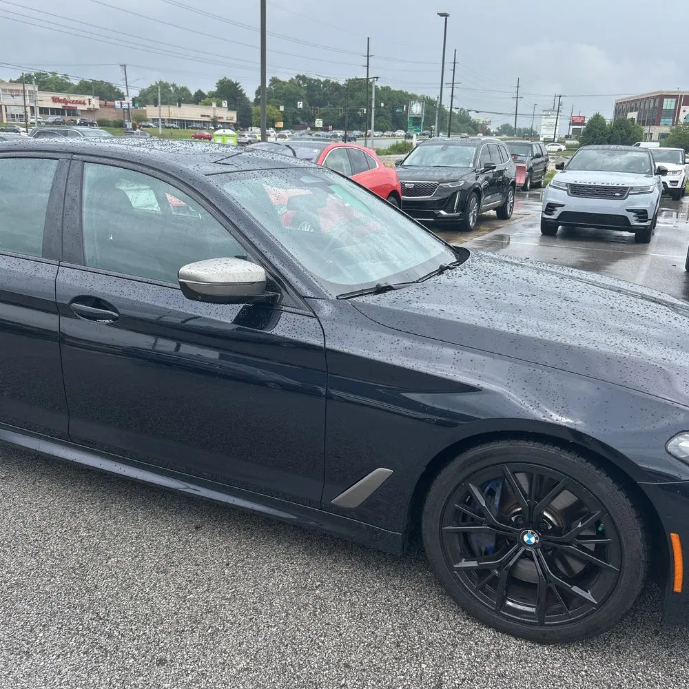 2023 BMW 5-Series M550xi