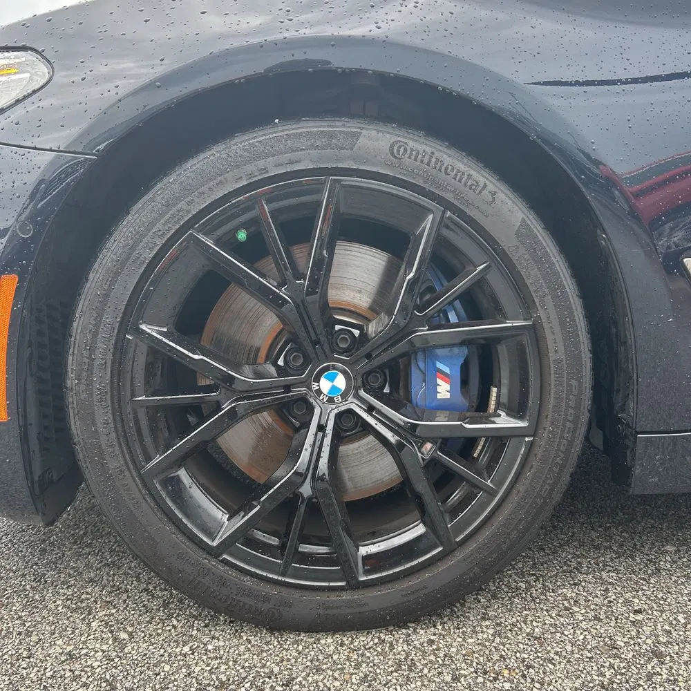 2023 BMW 5-Series M550xi