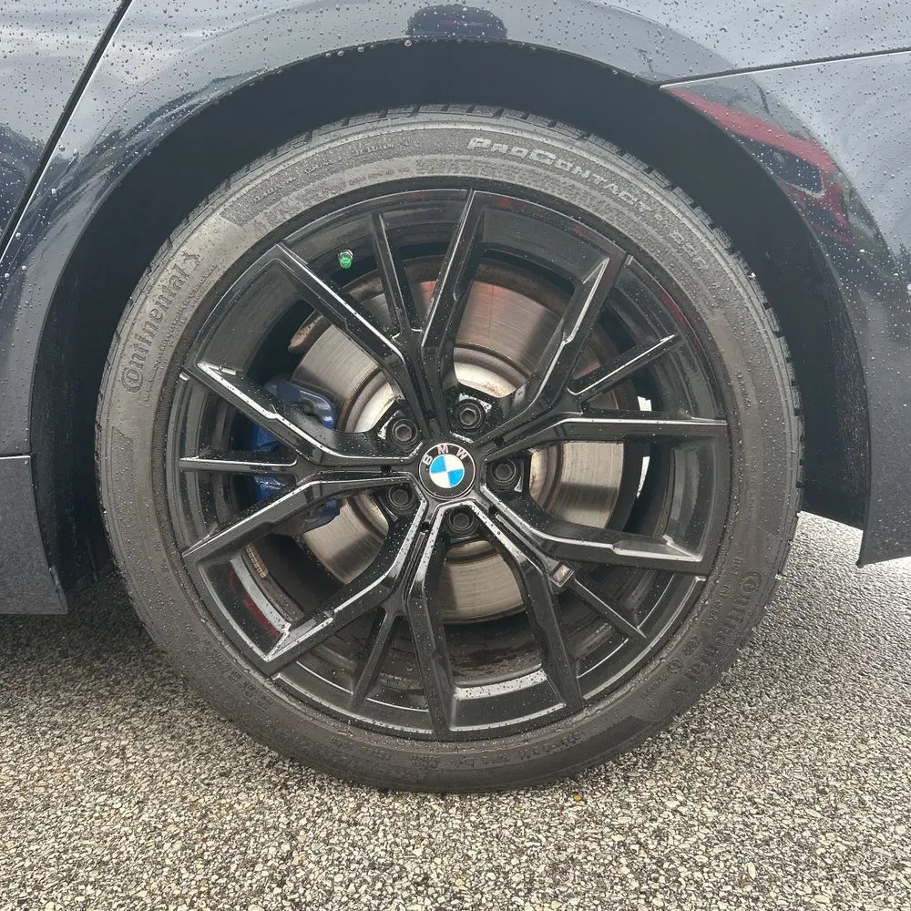 2023 BMW 5-Series M550xi