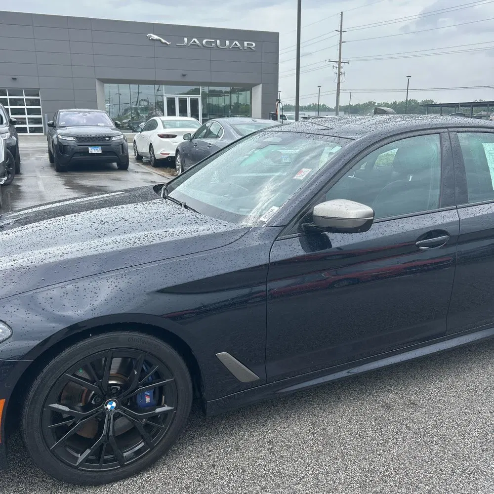 2023 BMW 5-Series M550xi