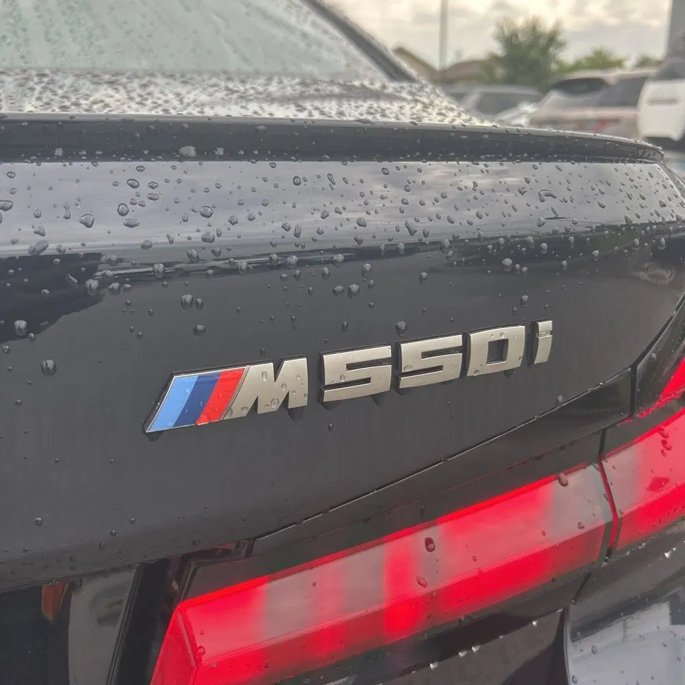 2023 BMW 5-Series M550xi