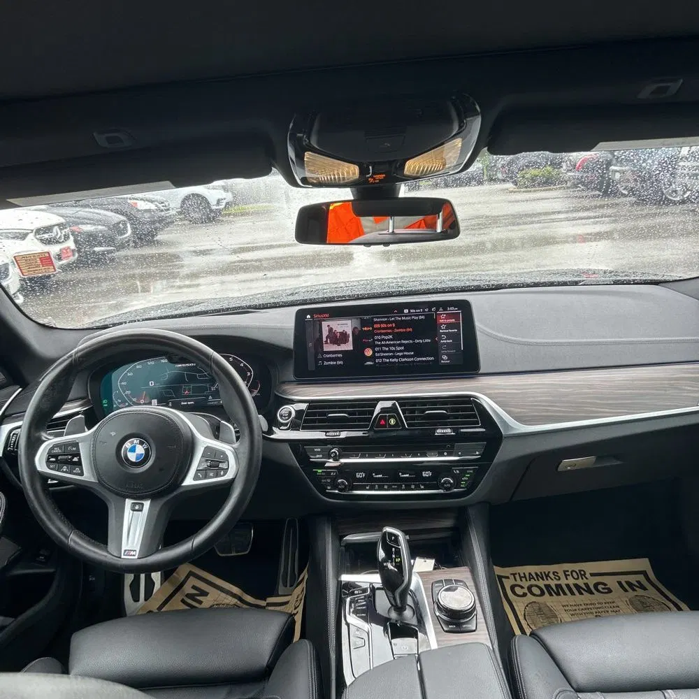2023 BMW 5-Series M550xi