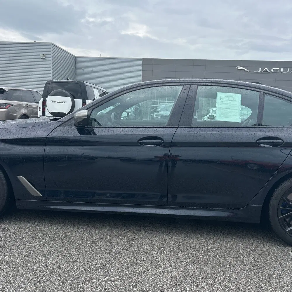 2023 BMW 5-Series M550xi