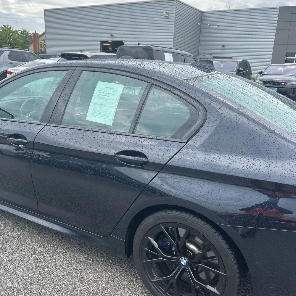 2023 BMW 5-Series M550xi
