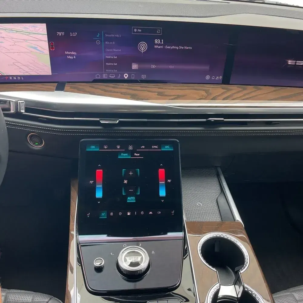 2025 Cadillac Escalade Sport Platinum
